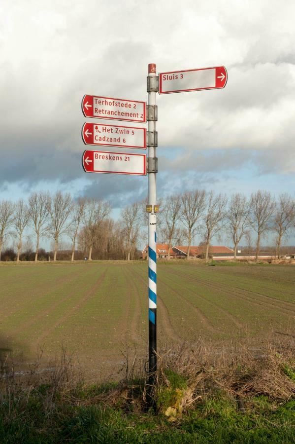 8 Jonkvrouw Geilstraat Villa Sluis Buitenkant foto
